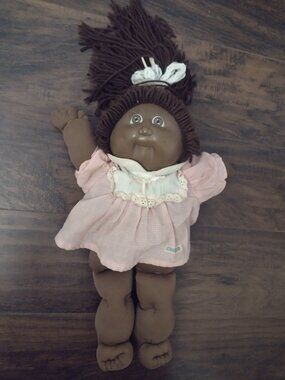 Vintage 80s African American Cabbage Patch kids doll girl with yarn hair Xavier